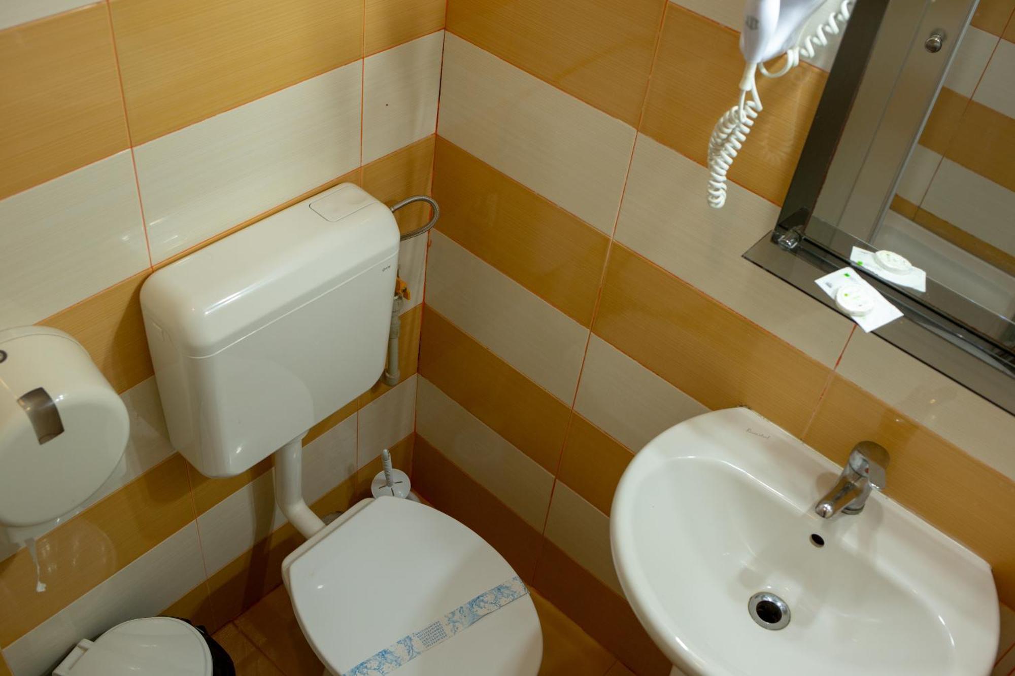 Curtea Brancoveneasca Otel Köstence Dış mekan fotoğraf