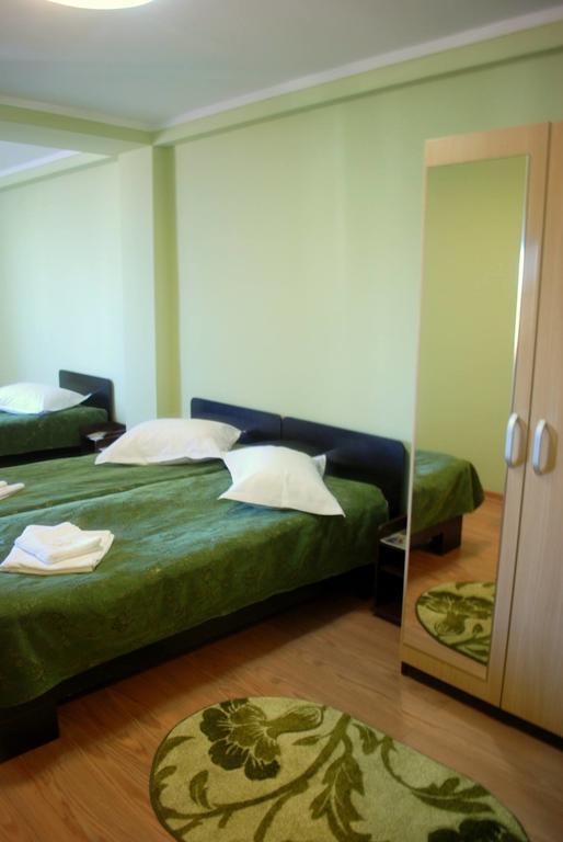 Curtea Brancoveneasca Otel Köstence Oda fotoğraf
